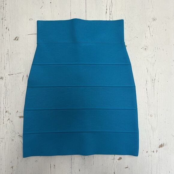 BCBG MAX AZRIA Bandage Pencil Skirt XS NWT Y2K Stretch MSRP $138 - Picture 1 of 6